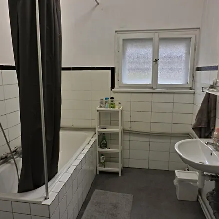 Gasthof Family - With Shared Bathroom *